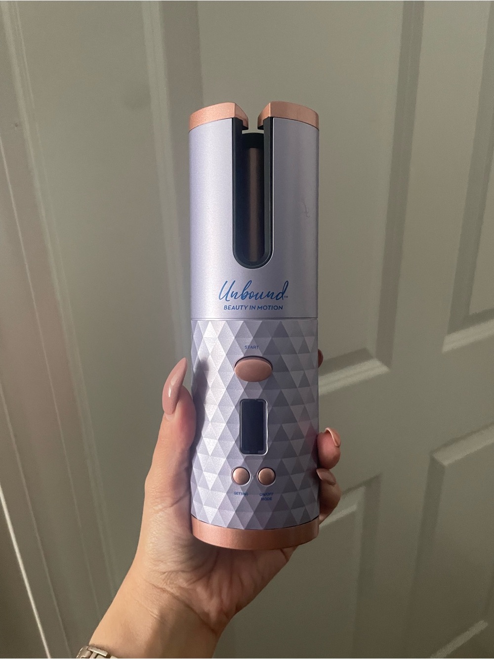 Unbound Wireless Auto Curler in Lavender with Rose Gold Accents